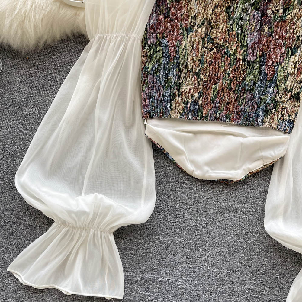 Yağlı Boya Baskılı Dantel Patchwork Üst