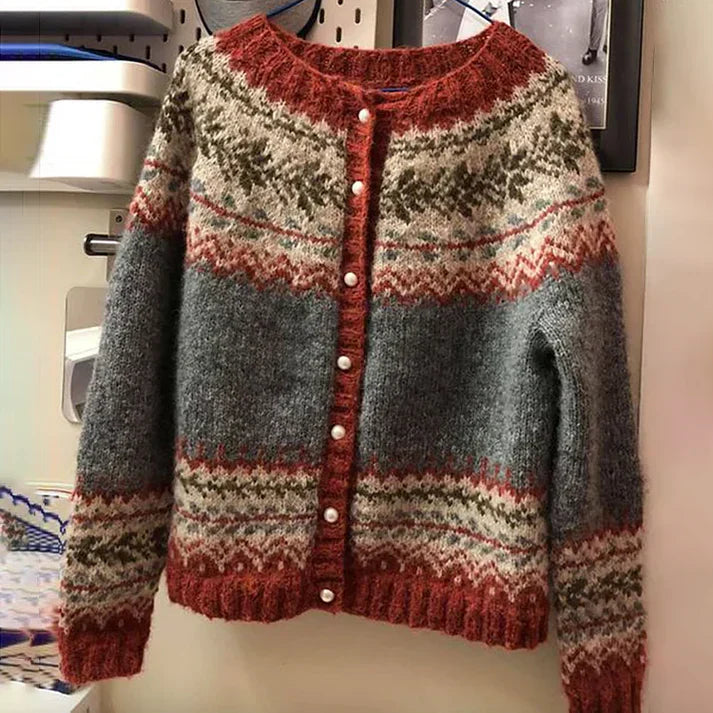 Abigail - vintage-jacquard'dan yapılmış rahat, düğmeli kazak