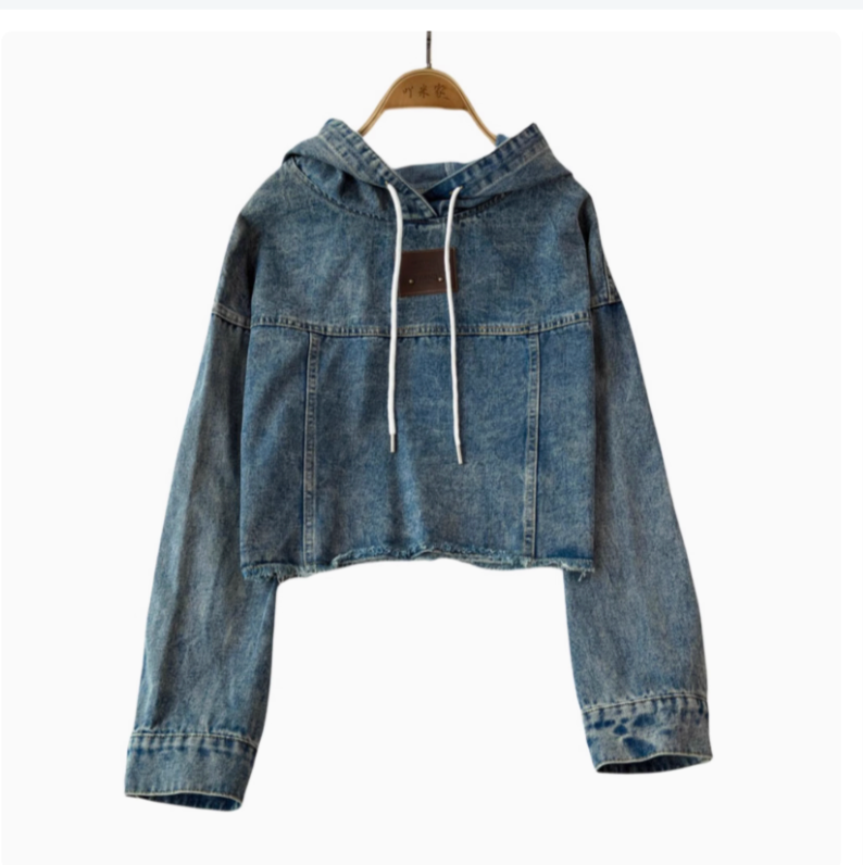 Şık Yıpranmış Denim Kapüşonlu Sweatshirt