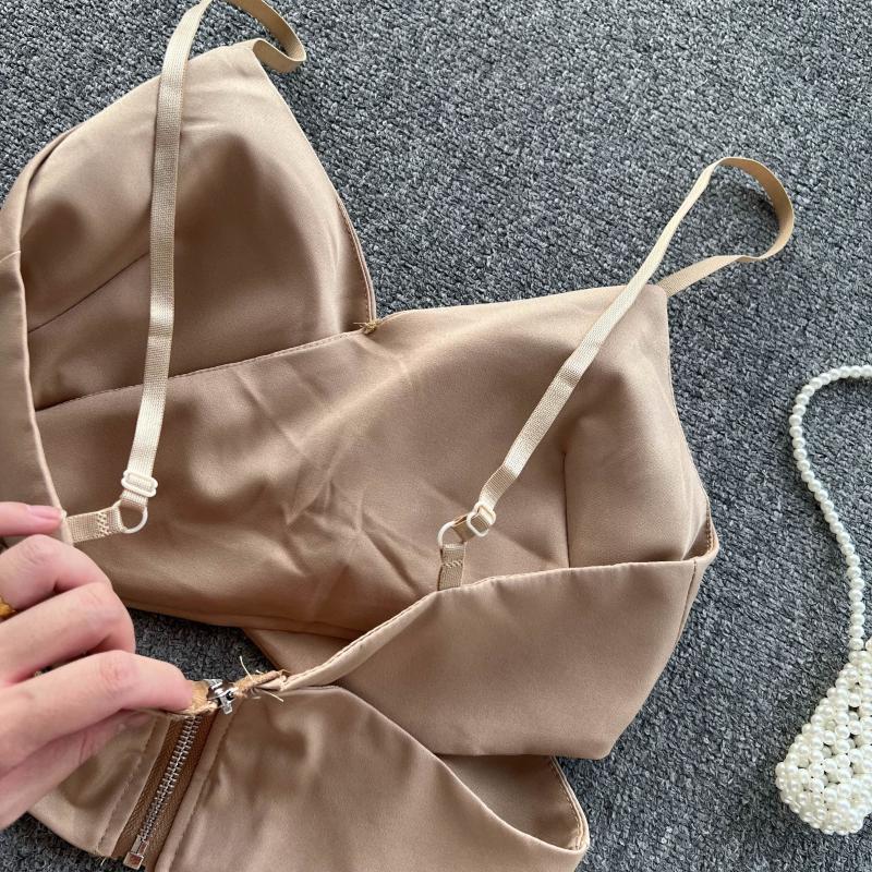 Hottie Bottoming Crossover Halter Üst
