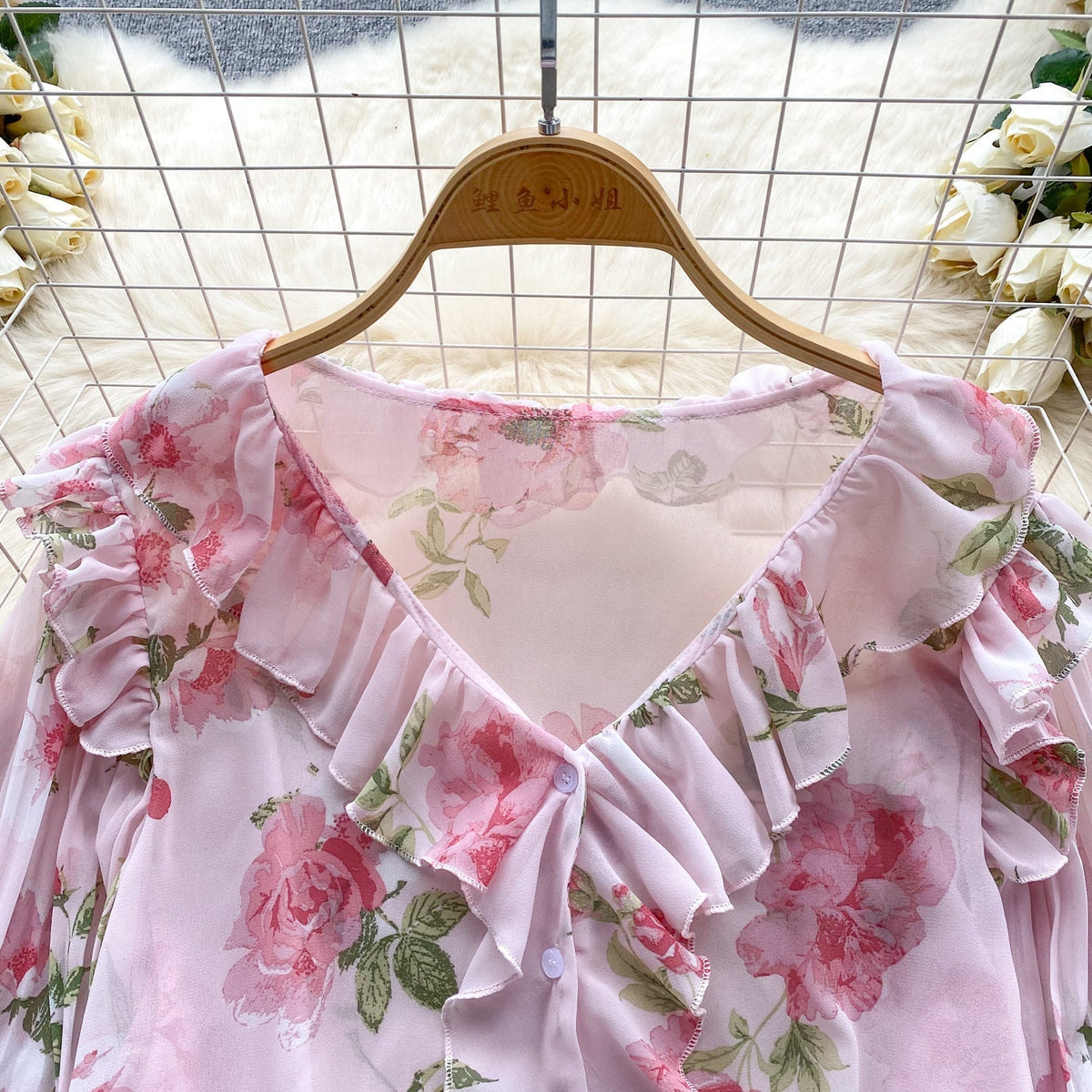 Tatlı Ruffled Şifon Çiçekli Bluz