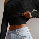  Siyah