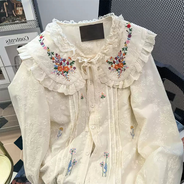 Vintage Bebek Yaka Nakışlı Gömlek