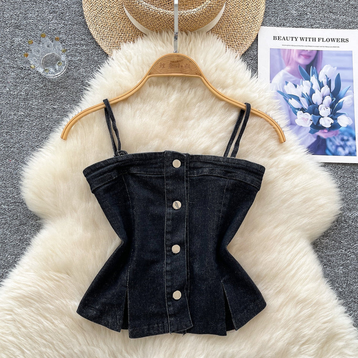 Kore Tarzı Niş Denim Askılı Tişört
