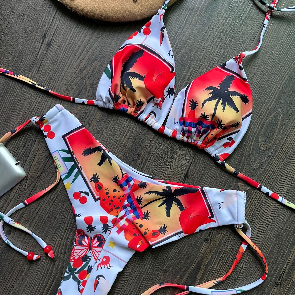 Baskılı Üçgen Bağlama İpli Üç Noktalı Bikini