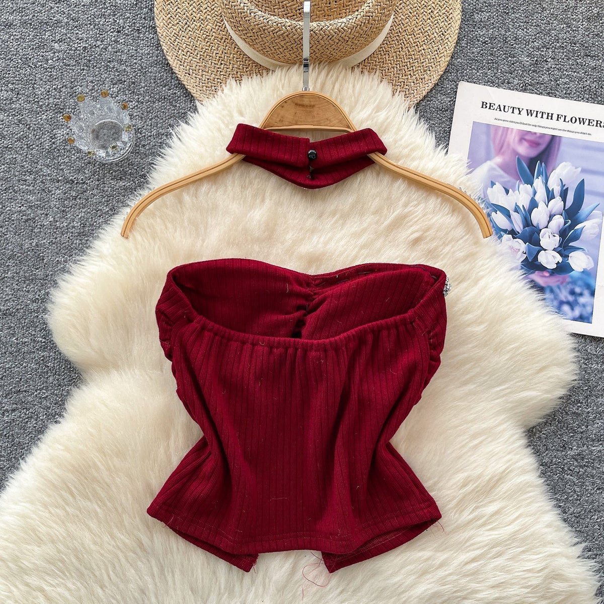 Boncuklu Yastıklı Üst ve Choker