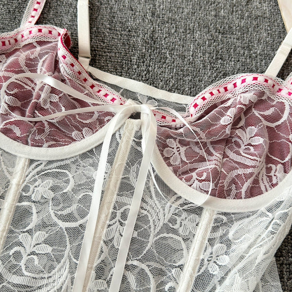 Beyaz Dantel Patchwork Balık Kemiği Atlet