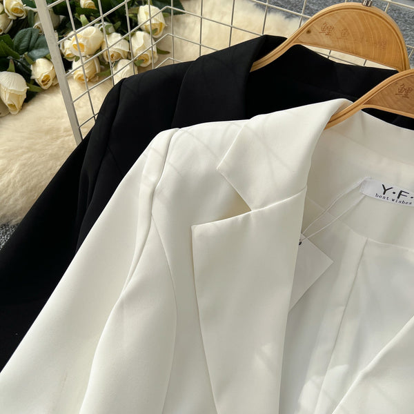 Fransız Tarzı Çiçek Desenli Kısa Blazer