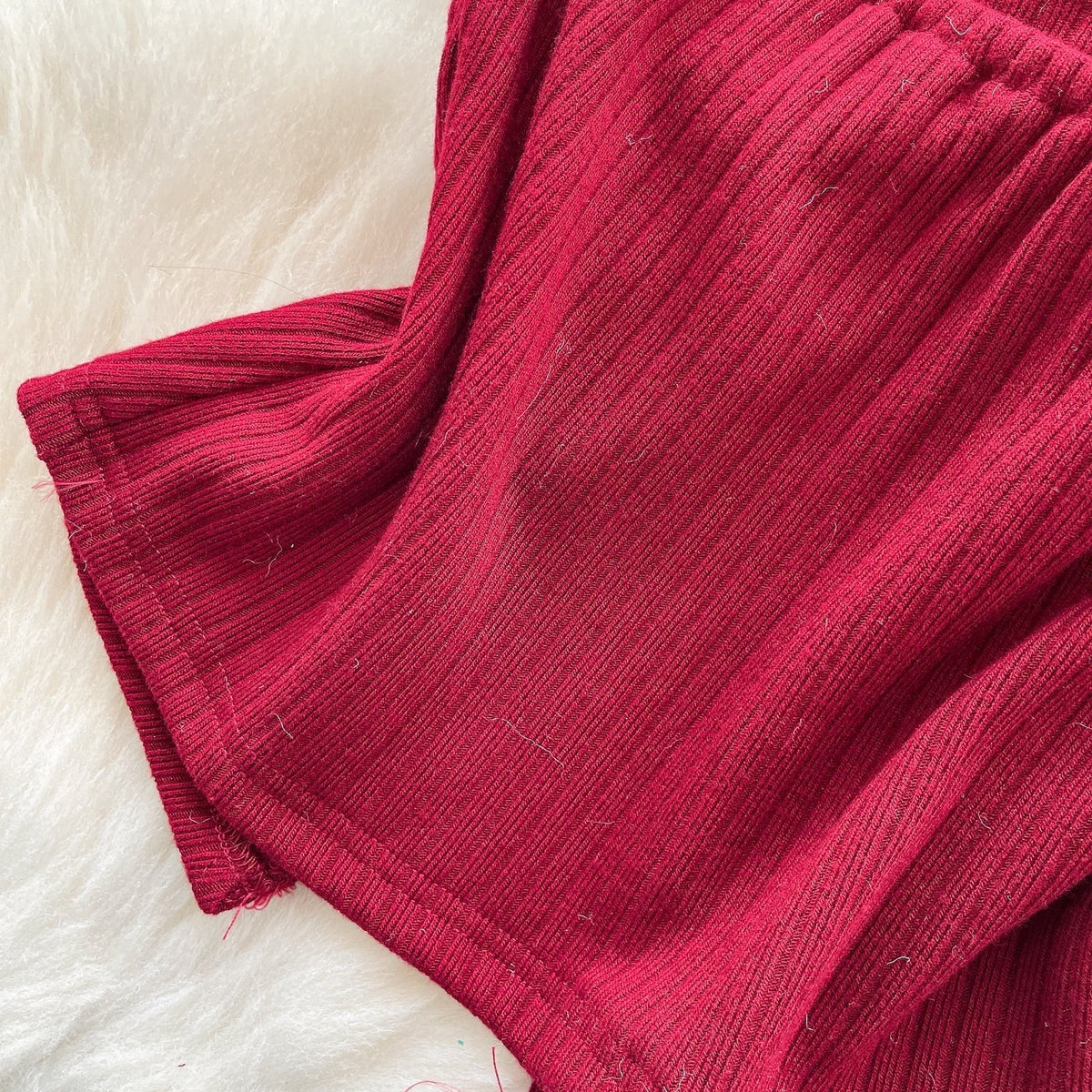 Boncuklu Yastıklı Üst ve Choker