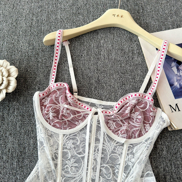 Beyaz Dantel Patchwork Balık Kemiği Atlet