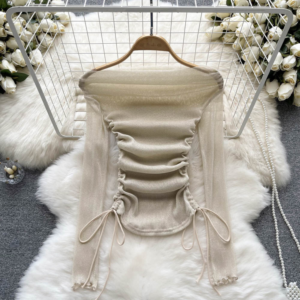Niş Çekmeli Off-shoulder Üst