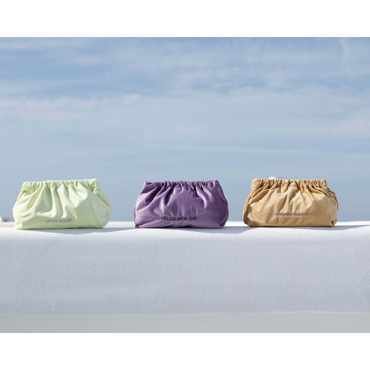 Her Gün - Kadife Clutch Çanta